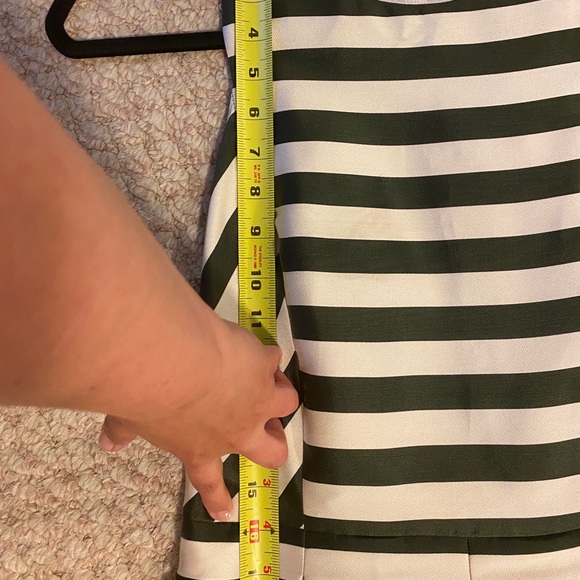 Lord and Taylor dress size 6 - Picture 10 of 17